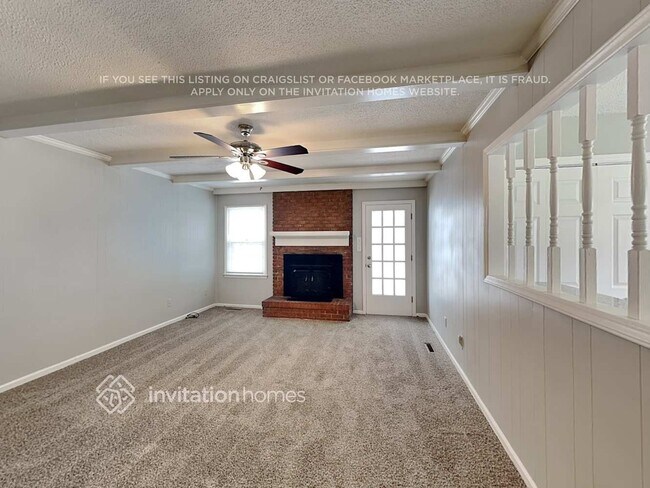 Building Photo - 229 Hughey Dr