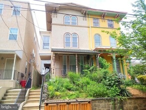 Building Photo - 416 N 32nd St