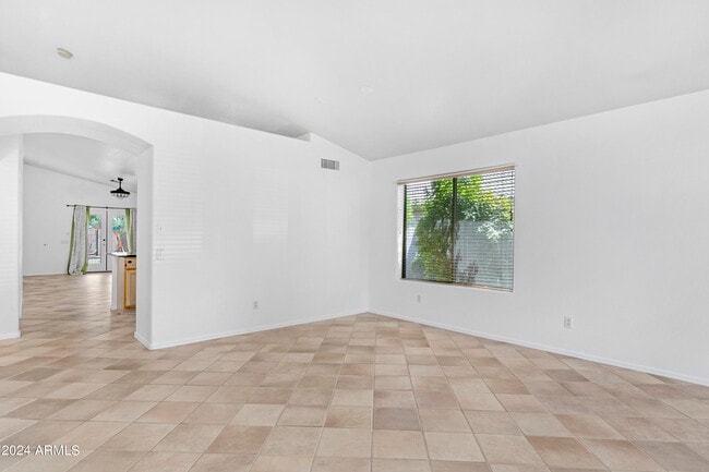 Foto del edificio - 1462 W Blue Ridge Way