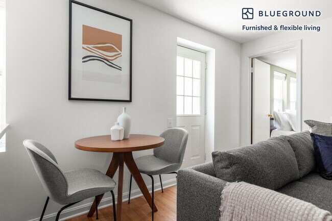 Foto del edificio - 1826 Vernon St NW