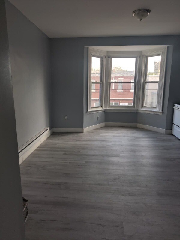 Foto del edificio - 5210 Master St