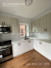 Building Photo - 286 Hawthorne Ave