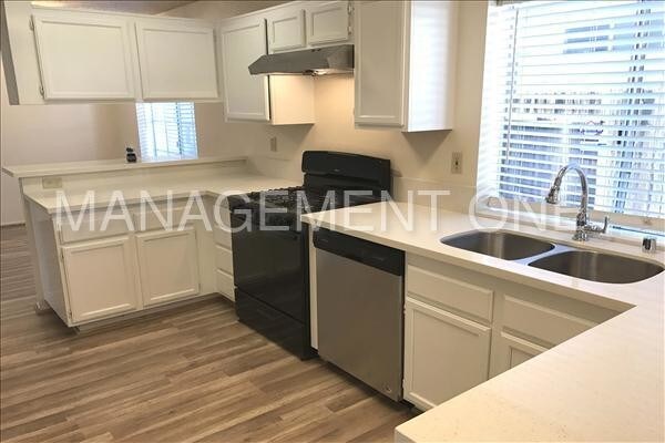Building Photo - A Great Family Home in Moreno Valley