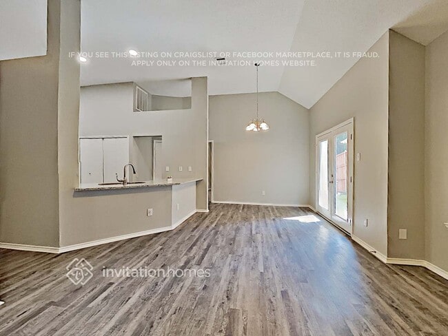 Foto del edificio - 4338 Harvest Hill Rd