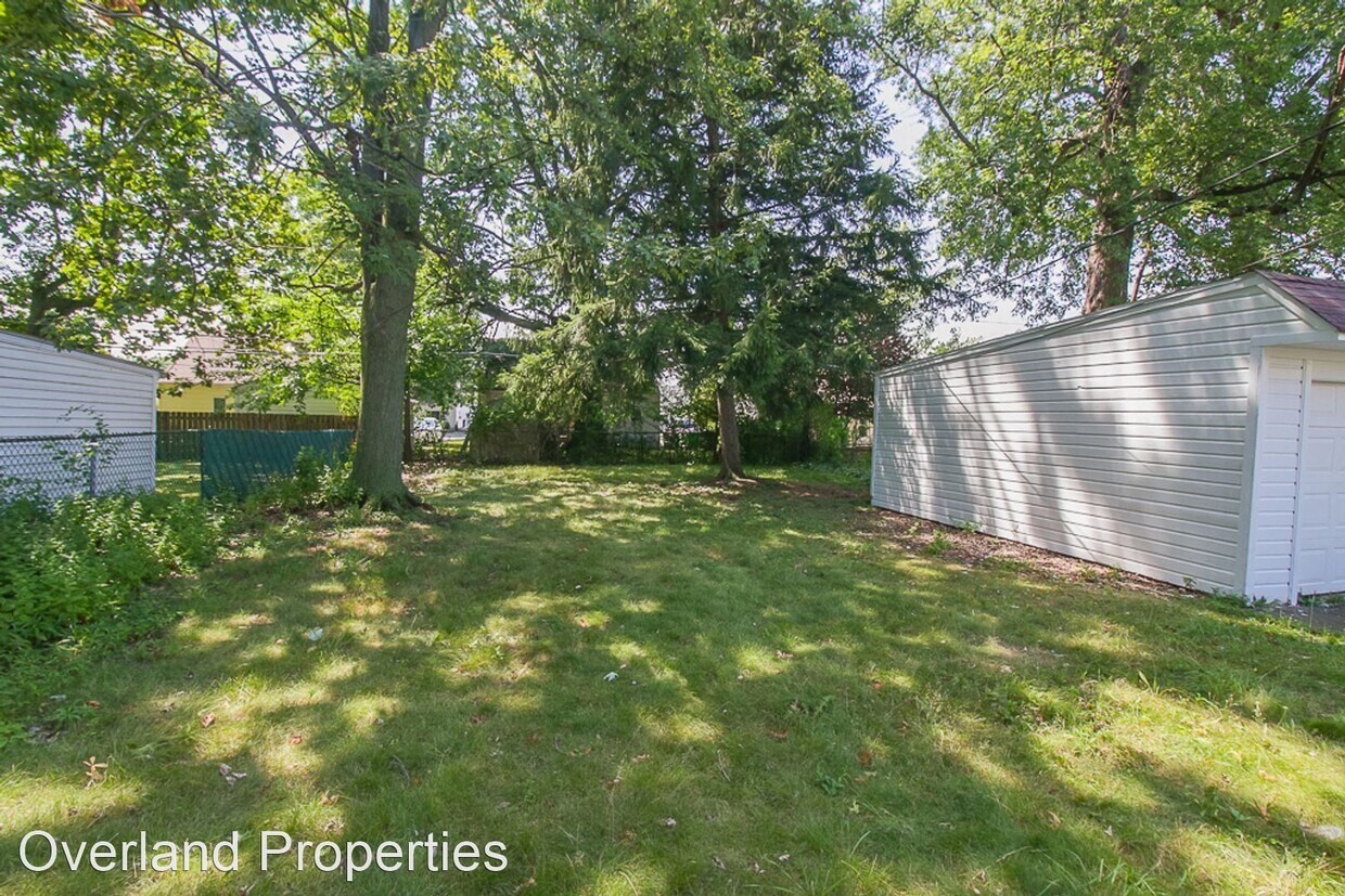 Primary Photo - 3 br, 1 bath House - 26470 Zeman Ave