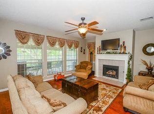 Foto del edificio - 8013 Peony Ct