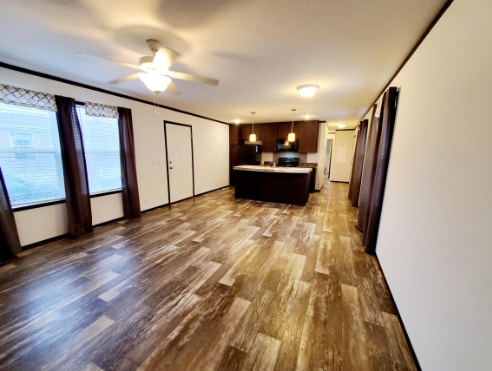 Building Photo - 7028 Bayview Dr