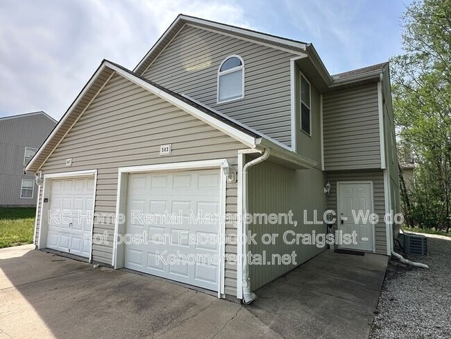 Building Photo - 503 SW 4 St