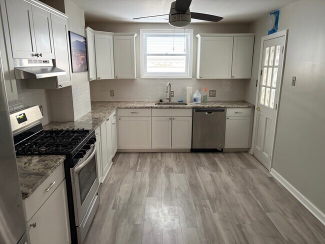 Foto del edificio - 109 Roseberry St