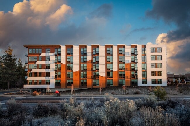 Building Photo - Strata