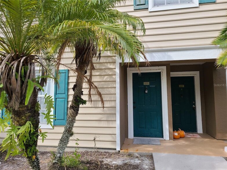 Foto principal - 8911 Manor Loop