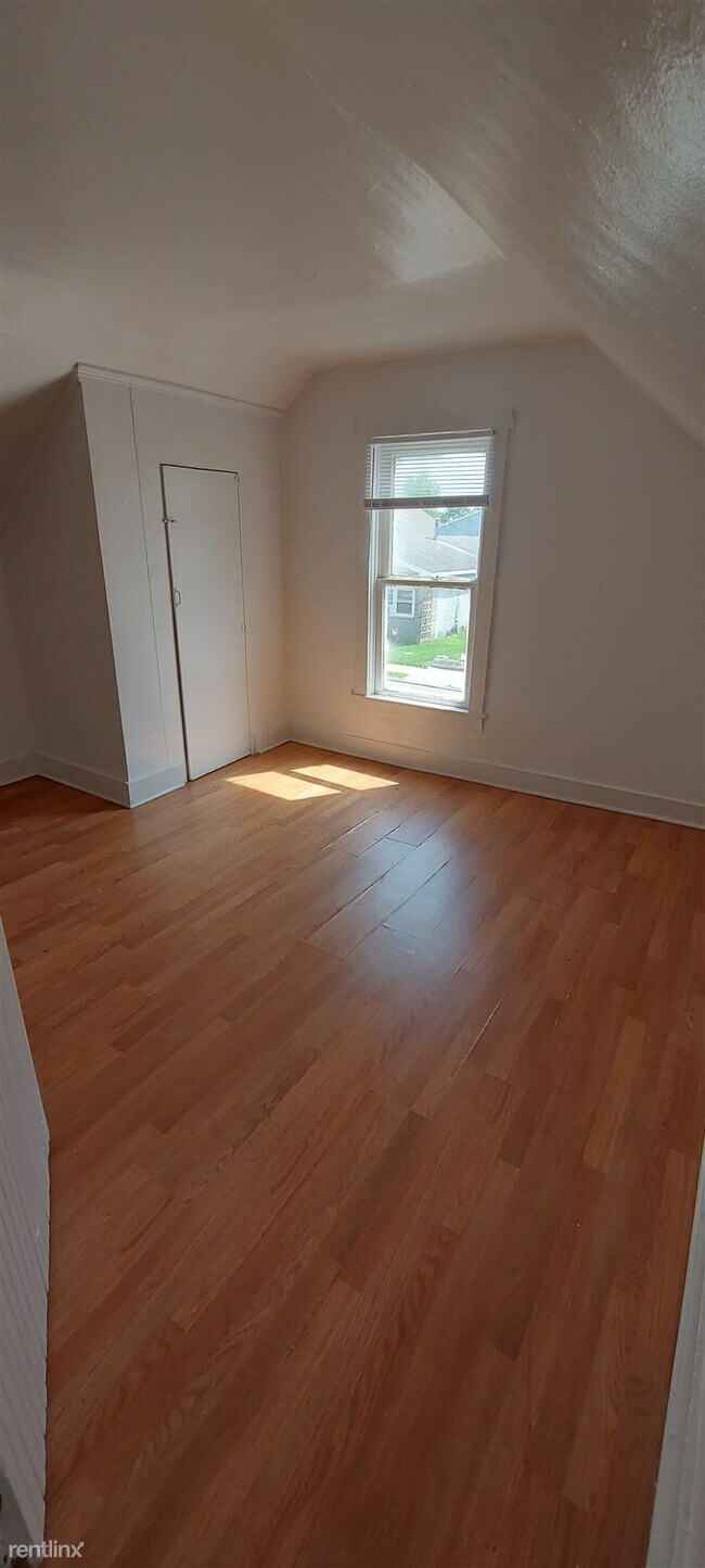Foto del edificio - 2 br, 1 bath Triplex - 436 Wood Street 436-3