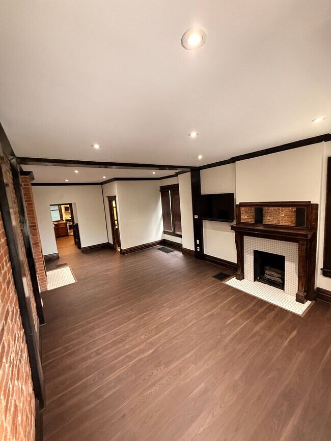 Foto del edificio - 1520 Bryden Rd
