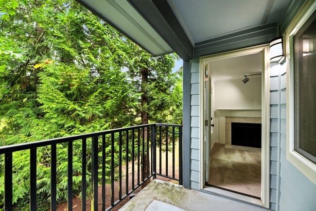Foto del edificio - Kirkland Place Condominium