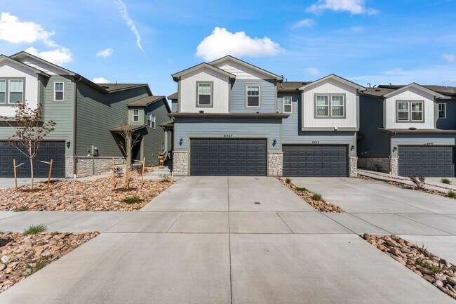 Foto del edificio - 8067 Grey Bark Wy