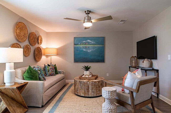 Building Photo - ReNew Dunwoody