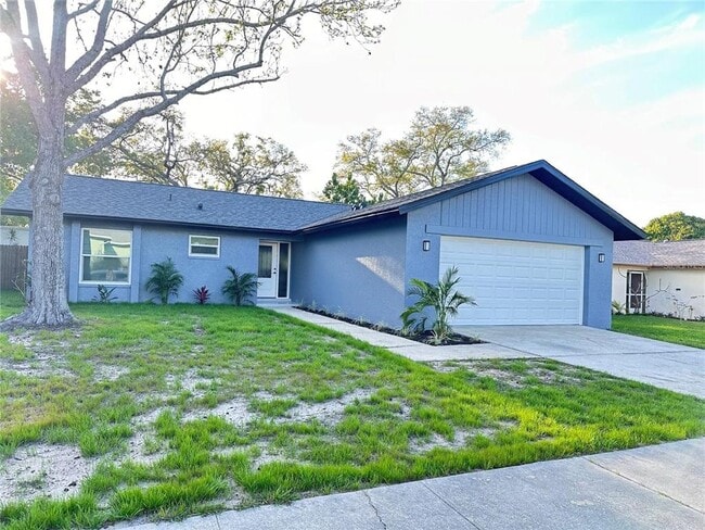 Building Photo - 3119 Carriage Dr