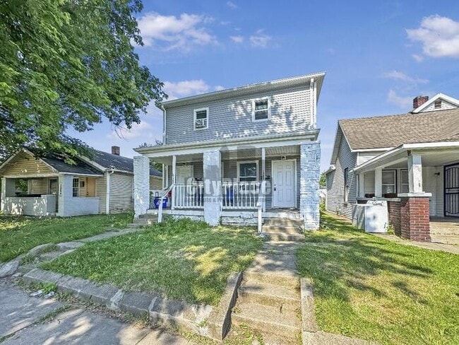 Photo - 1360 S Sheffield Ave House