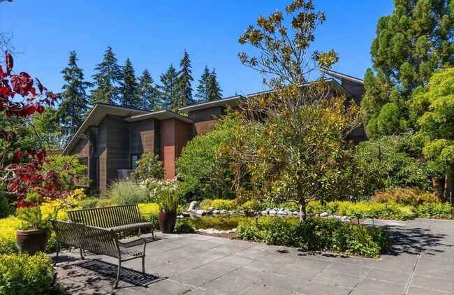 Foto del edificio - 620 NE Vineyard Ln