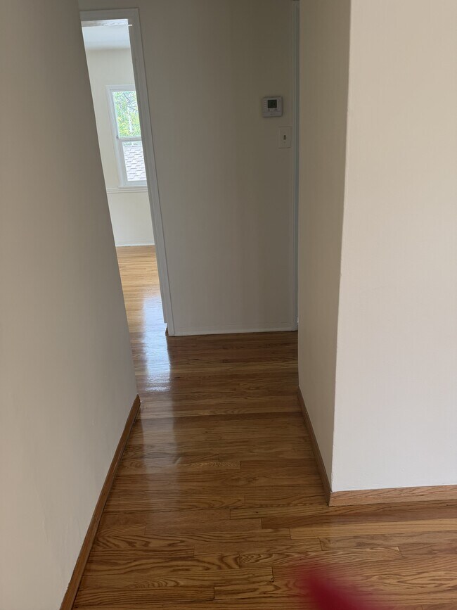 Foto del edificio - 1210 N Kenwood St