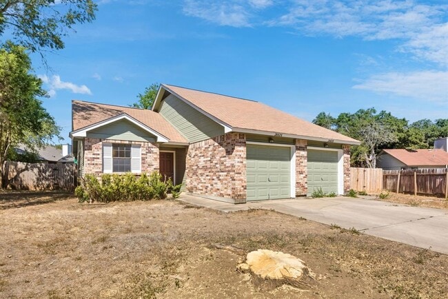 Building Photo - 2602 Colquitt Cove