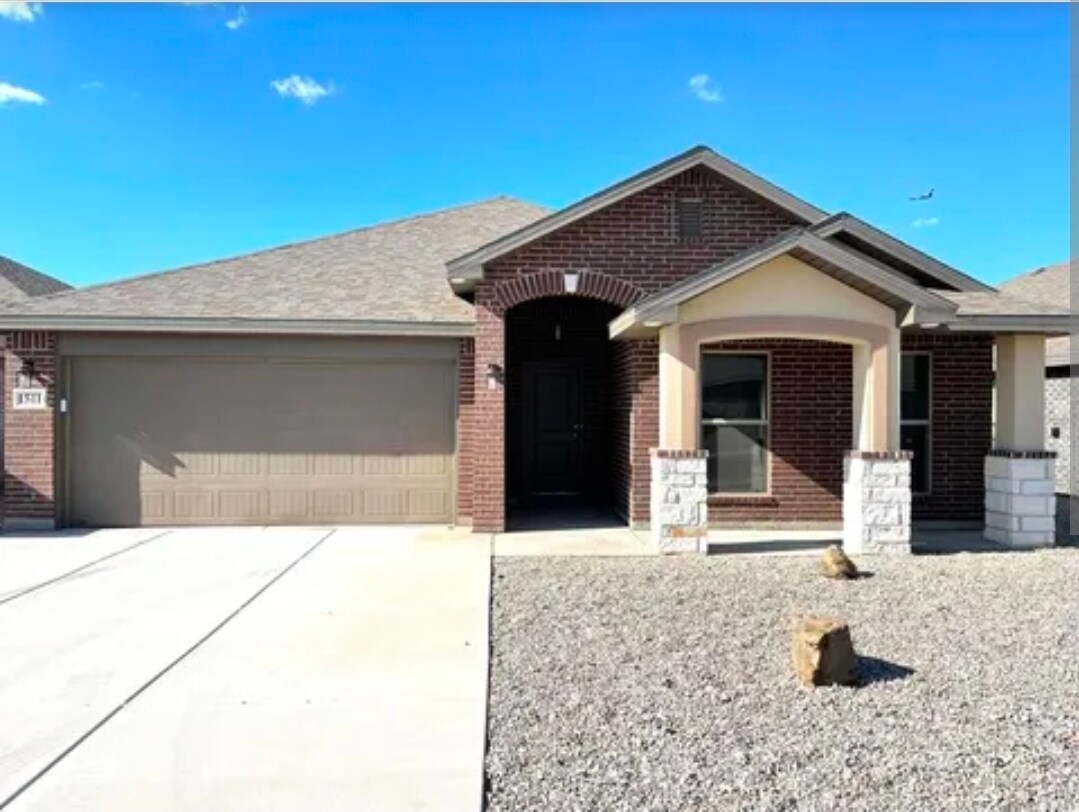 Foto principal - 1313 E 95th St