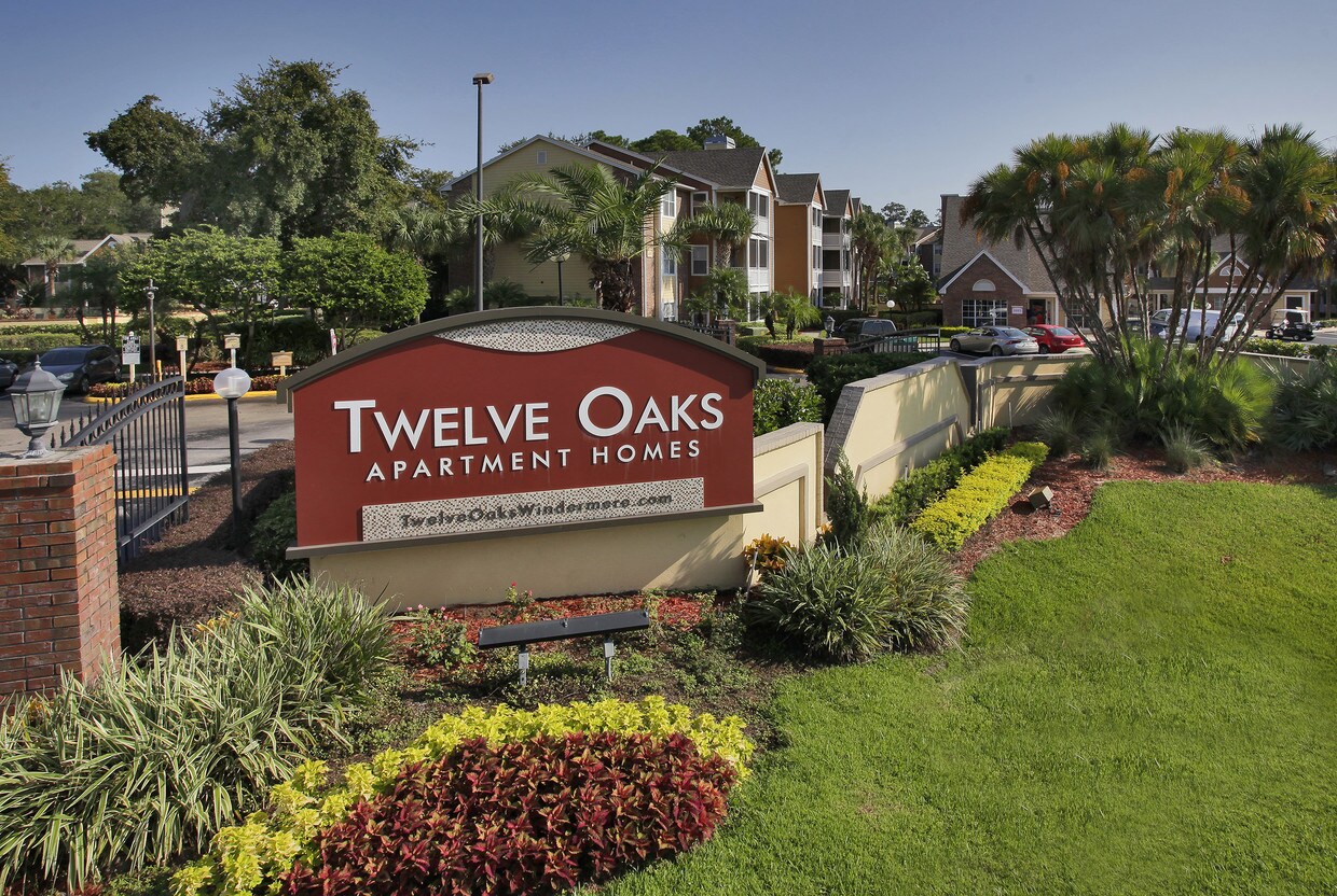 Twelve Oaks at Windmere Rentals Orlando, FL