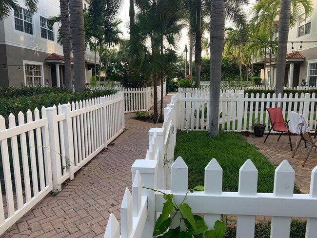 Foto del edificio - 125 Ocean Cay Way