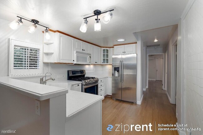 Building Photo - 2 br, 2 bath House - 3509 Landis Street, S...