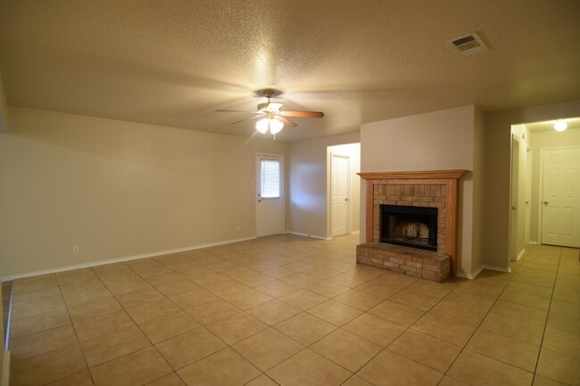 Building Photo - 3509 John Haedge Dr