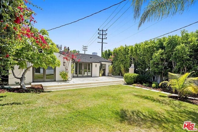 Foto del edificio - 4 br, 2.5 bath House - 1781 Kelton Ave