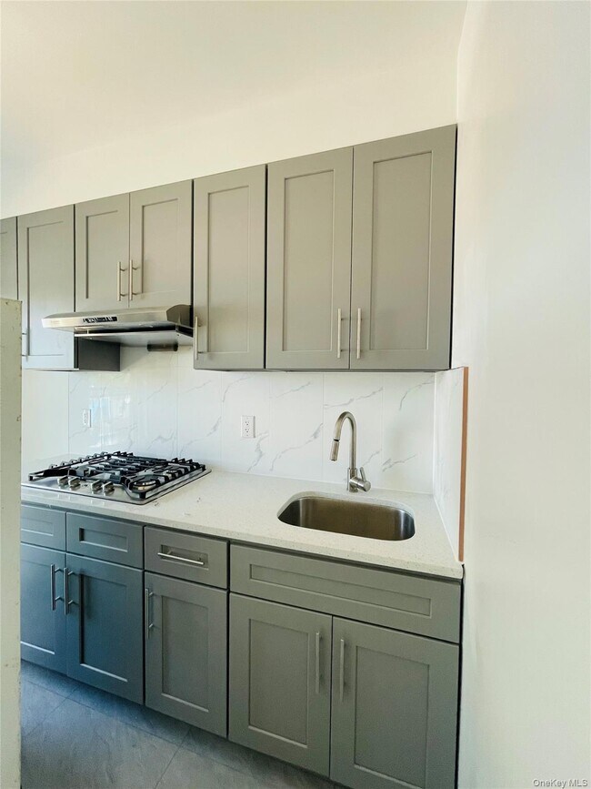 Foto del edificio - 50-52-52 48th St