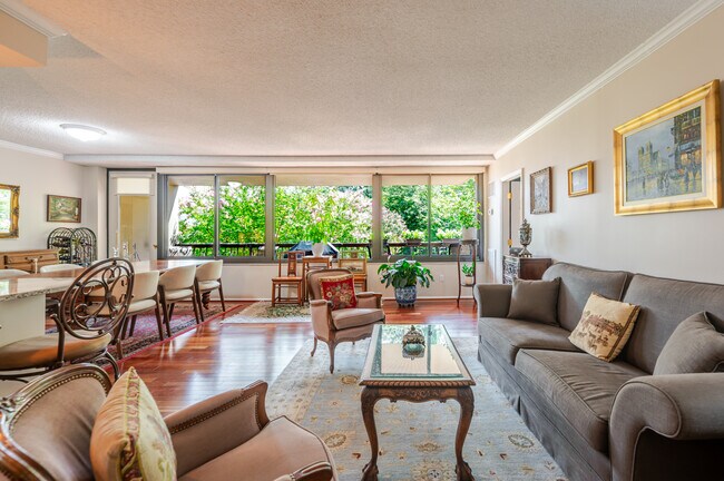 Foto del edificio - 5500 Holmes Run Pkwy