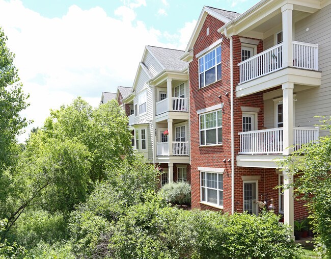 Norhardt Crossing Apartments in Brookfield, WI