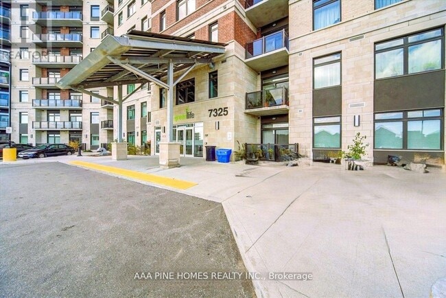 Building Photo - 7325-7325 Markham Rd