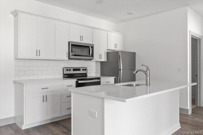 Building Photo - 75 Forester Ave