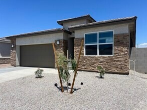 Building Photo - 15618 W Desert Hollow Dr