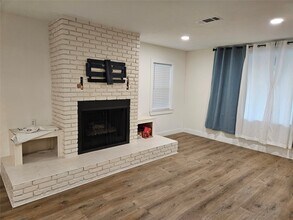 Building Photo - 6446 Brookside Dr