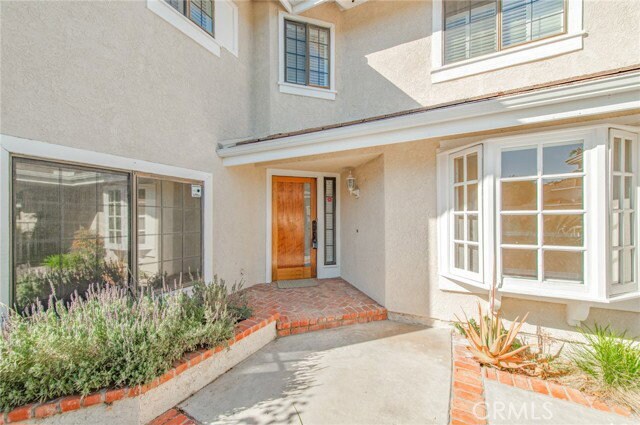 Building Photo - 76 Fairlake