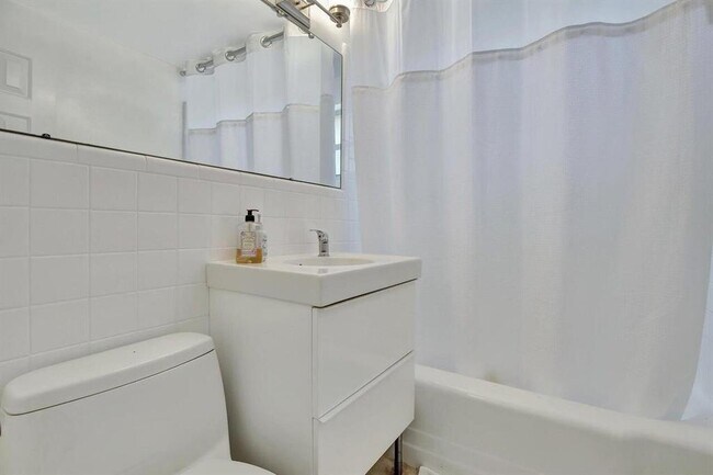 Foto del edificio - 1733 SW 5th Ct