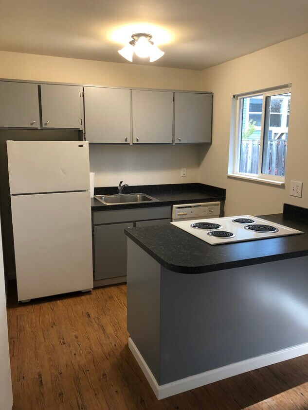 Kitchen - 1626 SE Linn St