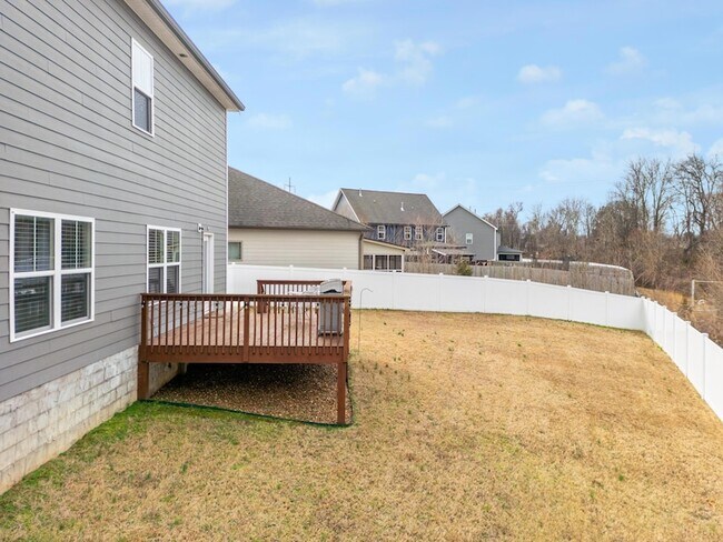 Foto del edificio - 1741 Timber Creek Rd NE