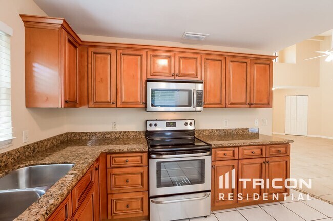 Foto del edificio - 1605 Long Pond Dr