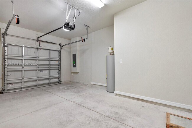 Foto del edificio - 2108 Appleton Cir N