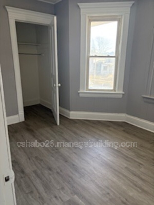 Foto del edificio - 219 N Washington Ave