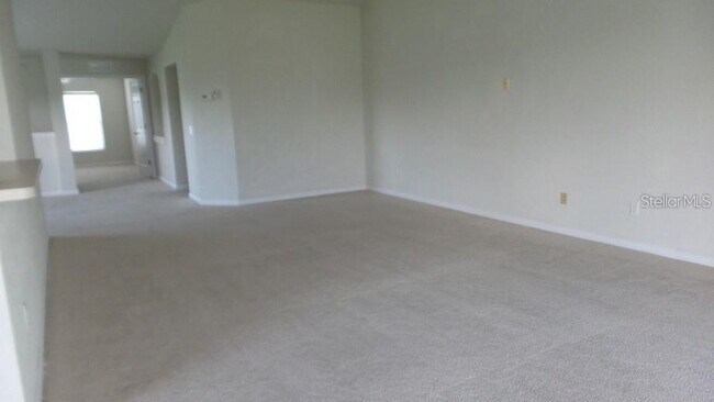 Foto del edificio - 4525 SW 52nd Cir