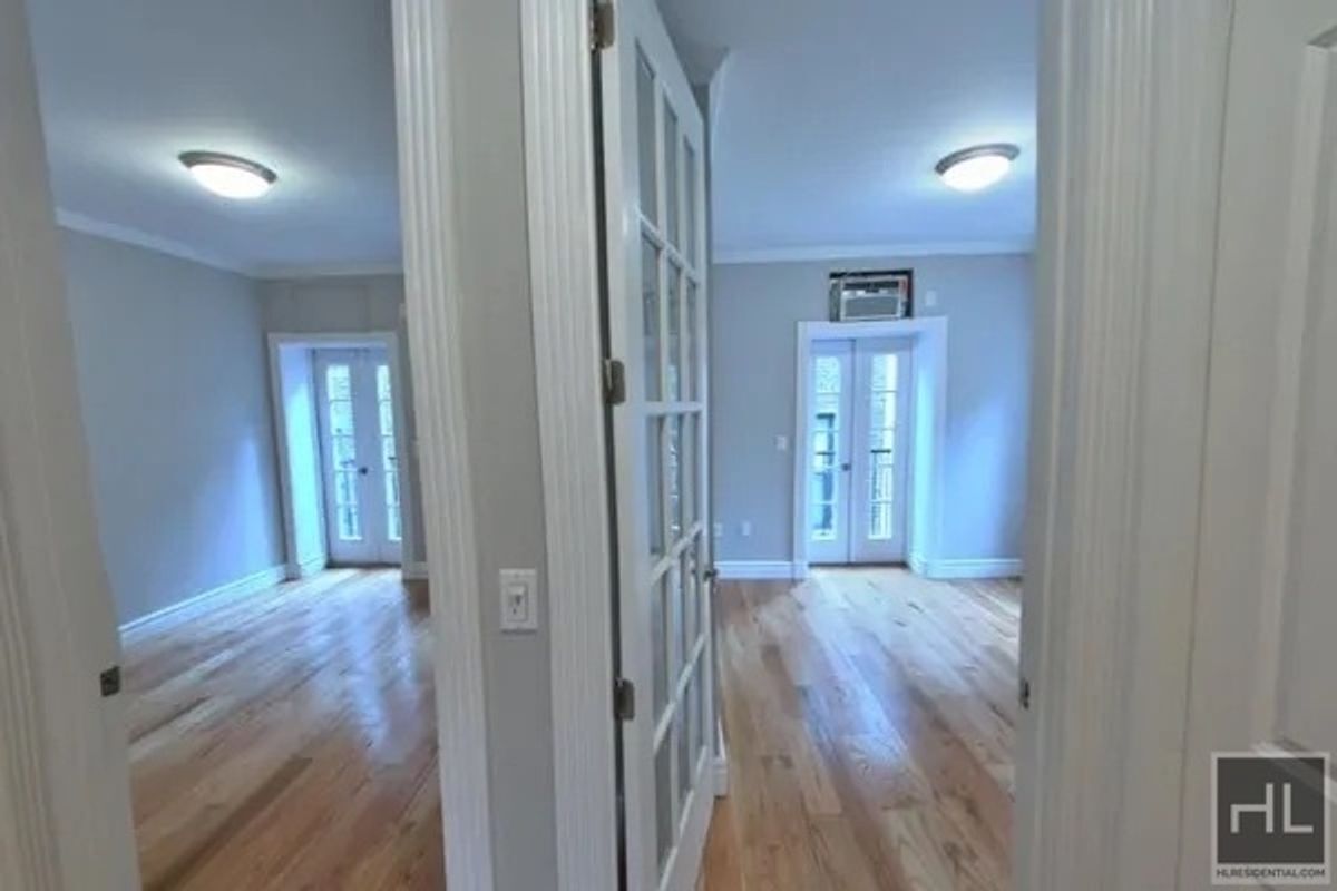 Building Photo - 2nd Avenue