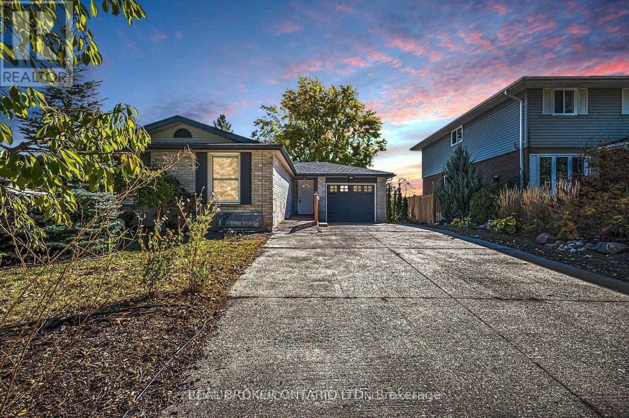 Photo principale - 63 Wheatfield Crescent