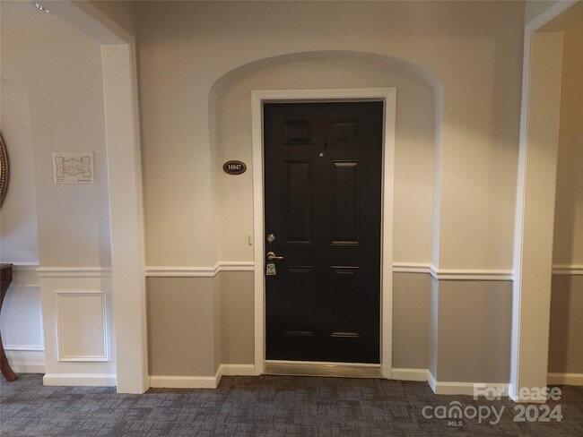 Building Photo - 14847 Santa Lucia Dr
