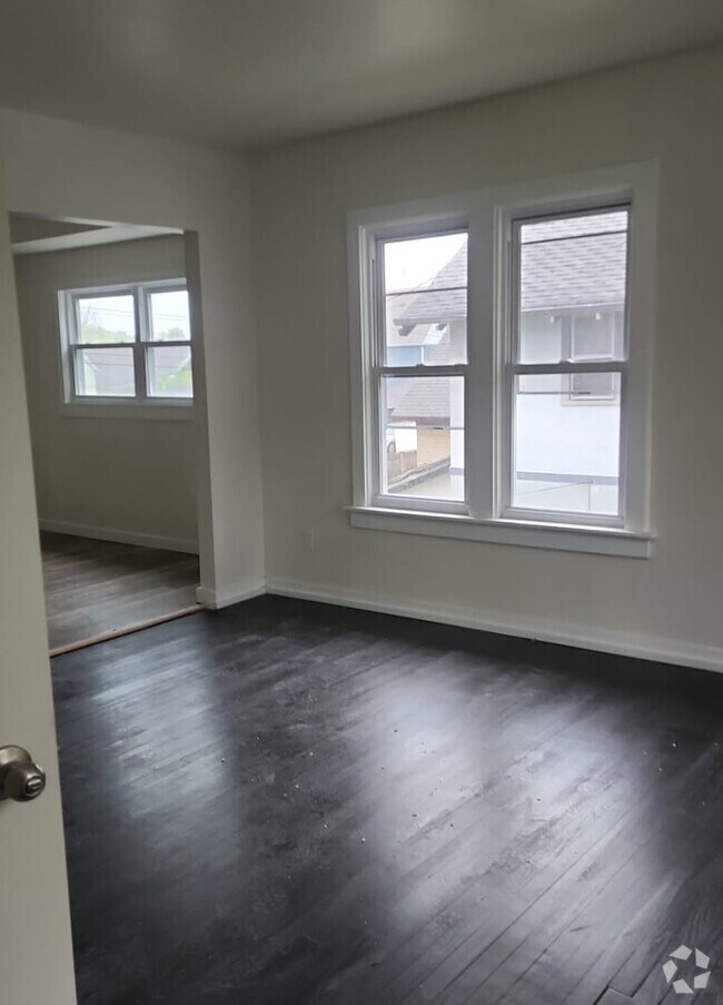 Building Photo - 5368 N 36th St